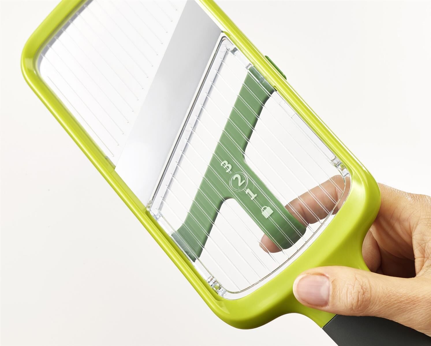 Joseph Joseph Multi Grip Mandoline   mit präzisem Lebensmittelgriff   Grün